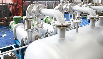 新安江工業(yè)泵為您提示，羅茨真空機(jī)組選型應(yīng)該注意什么？