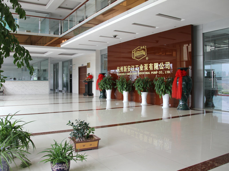 螺桿真空泵空壓機耗油過多應(yīng)該怎么解決