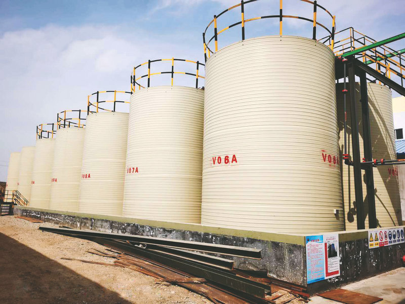 PPH、HDPE防腐纏繞儲(chǔ)罐塔器